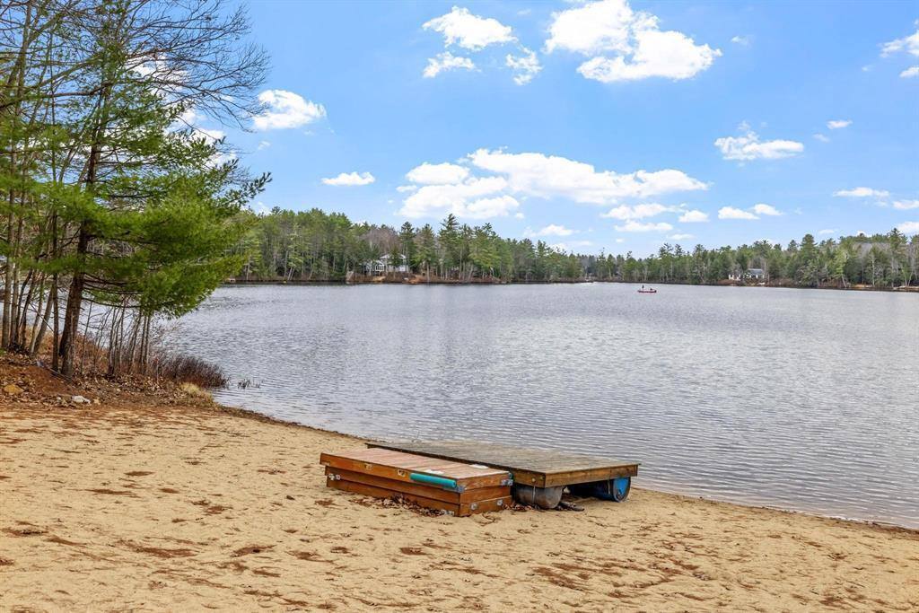 House for rent at 195 Pinnacle Park Rd, Meredith, NH 03253