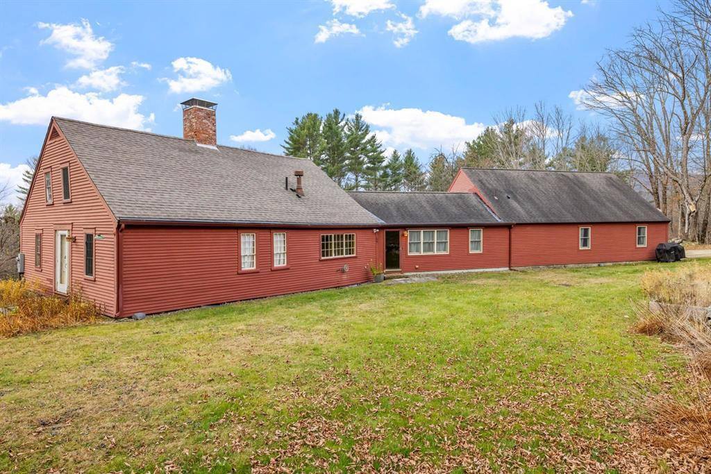 House for rent at 195 Pinnacle Park Rd, Meredith, NH 03253