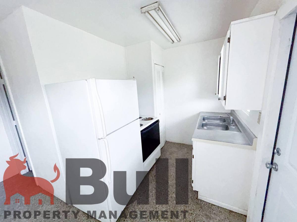 Apartment for rent at The Moorings on Lake Maitland Condominiums, 200 S W St #33, Maitland, FL 32751