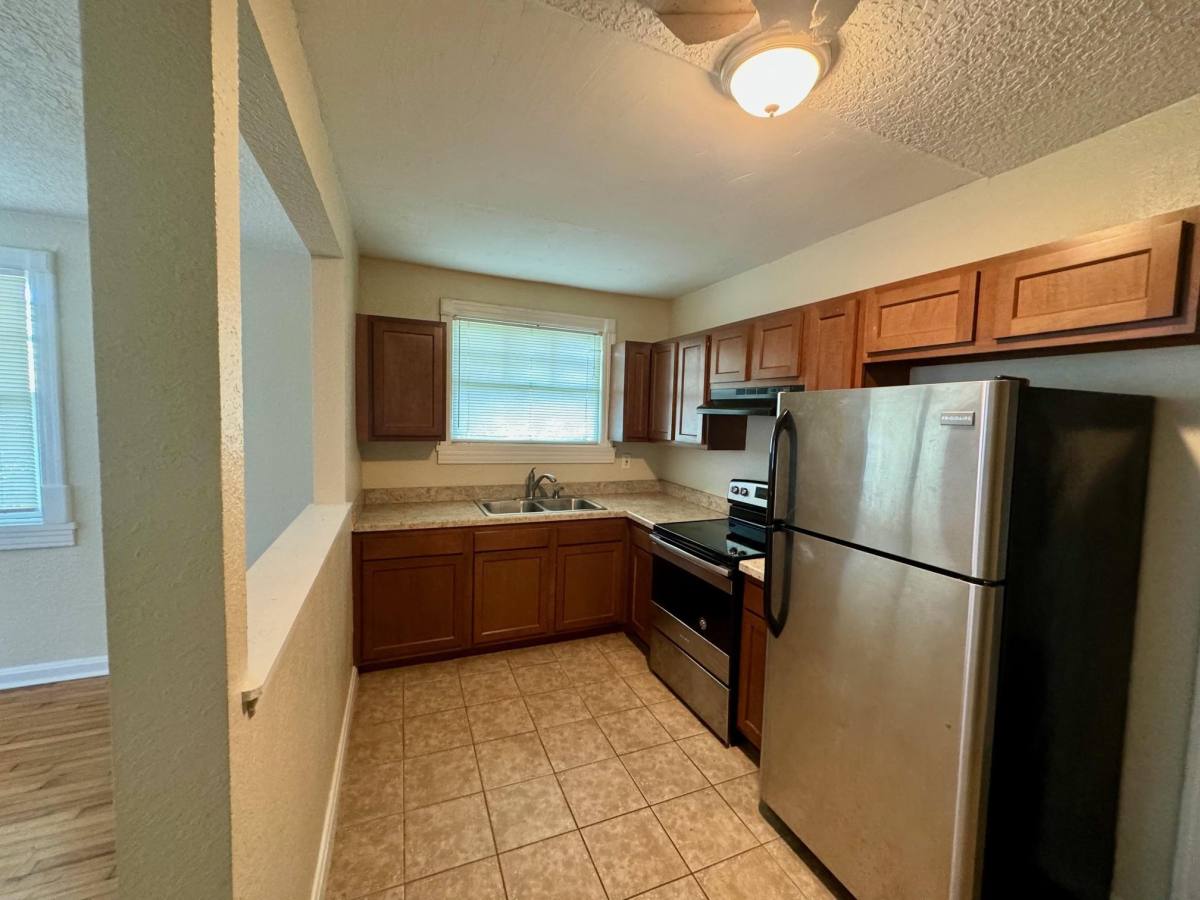 Apartment for rent at 2889 College St #4, Jacksonville, FL 32205