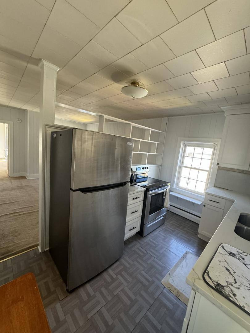 Apartment for rent at 17-19 W Delaware Ave #19C, Pennington, NJ 08534