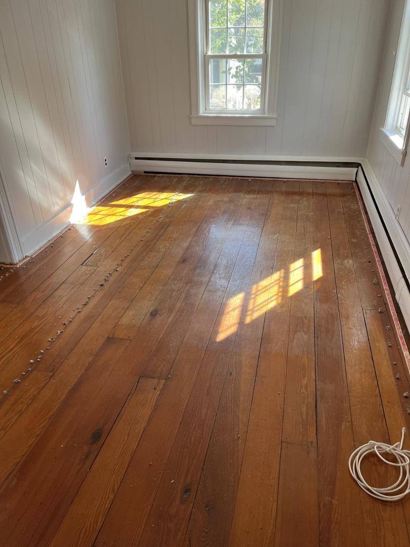 Apartment for rent at 17-19 W Delaware Ave #19C, Pennington, NJ 08534