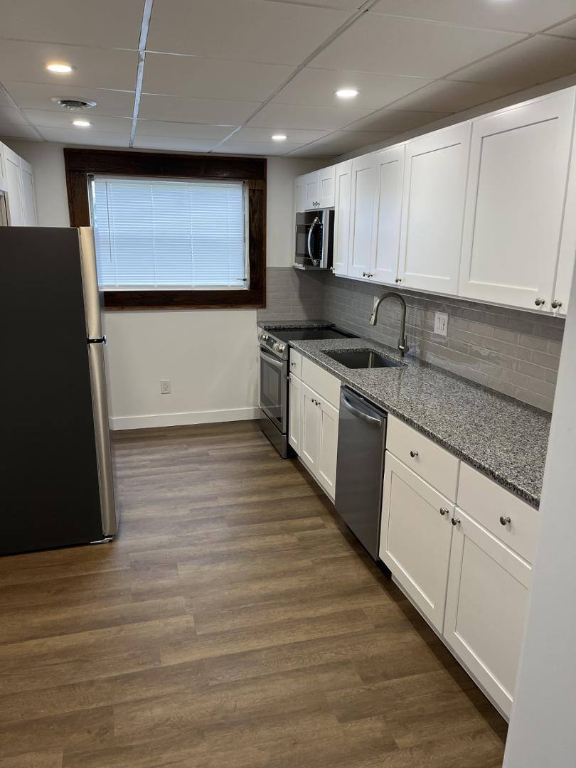 Apartment for rent at 321 Waitman St #B-1, Morgantown, WV 26501