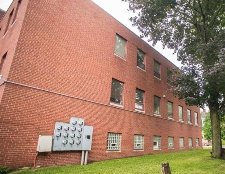 Apartment for rent at 115 S 6th St, Indiana, PA 15701