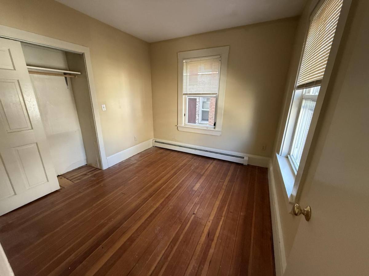 Apartment for rent at 27 Salem St #2R, Salem, MA 01970