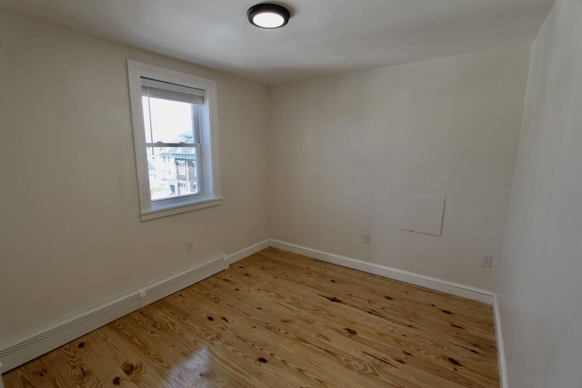 Apartment for rent at 81 Summer St #3W, New Bedford, MA 02740