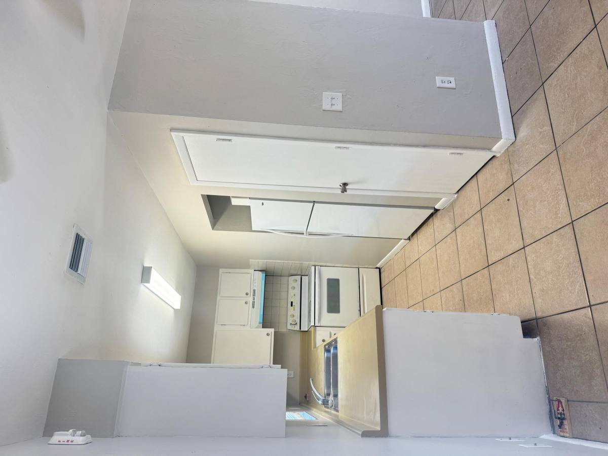 Apartment for rent at Meadow Vista, 2944 Jackson St #12, Fort Myers, FL 33901