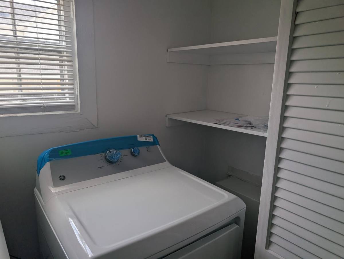 House for rent at 206 Oliver St, West Columbia, SC 29169