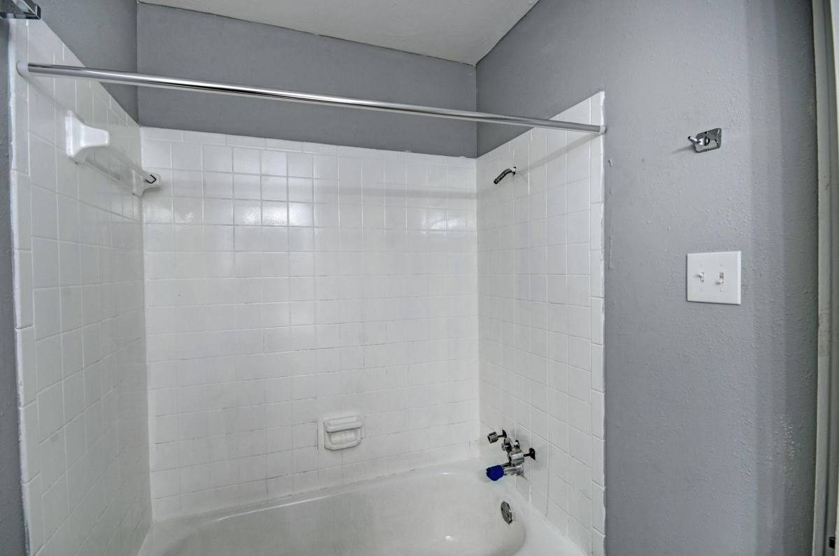 Apartment for rent at 225 W McDowell Rd #G2, Jackson, MS 39204