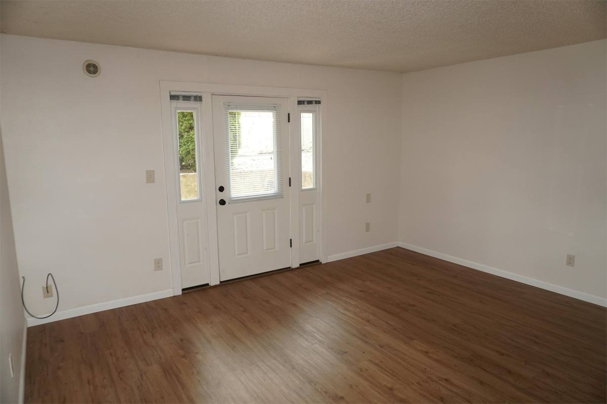 Apartment for rent at 3410 SW Alice St, Portland, OR 97219