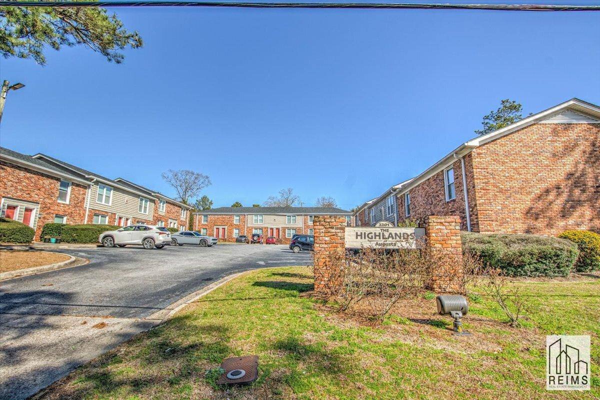 Townhouse for rent at 2201 Walden Dr #B2, Augusta, GA 30904