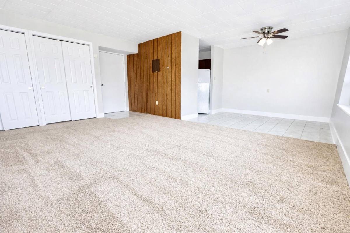 Apartment for rent at Colonial Arms, 151 Milne Dr, Monaca, PA 15061