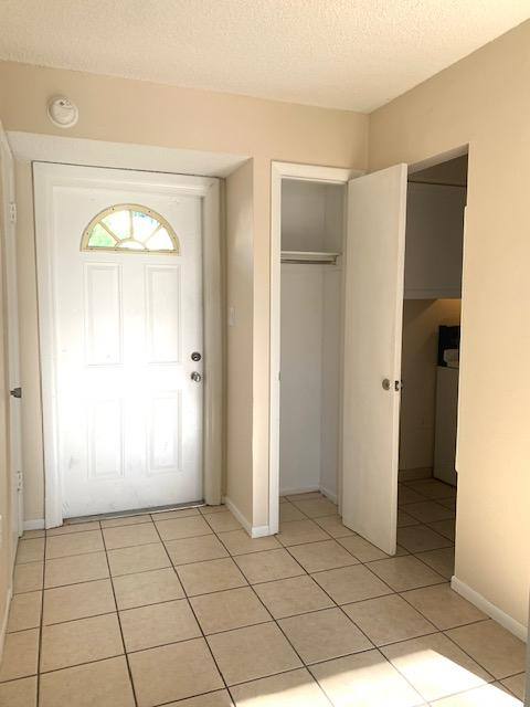 Apartment for rent at 2324 Grand Ave #9, Fort Myers, FL 33901