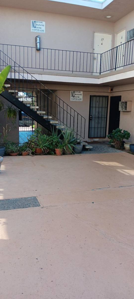 Apartment for rent at Casa Vanowen, 13029 Vanowen St #6, North Hollywood, CA 91605