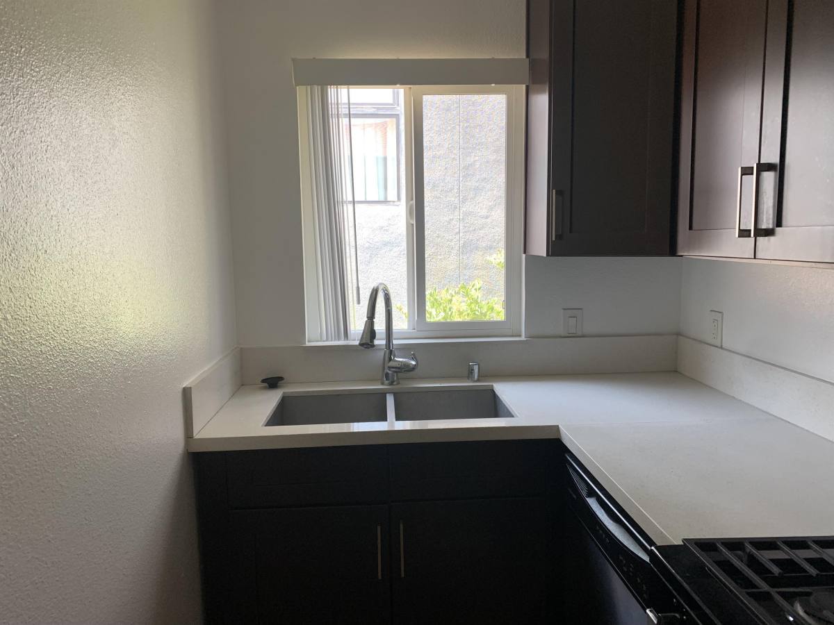 Apartment for rent at 4323 Perlita Avenue, 4317 - 4323 Perlita Ave #10, Los Angeles, CA 90039