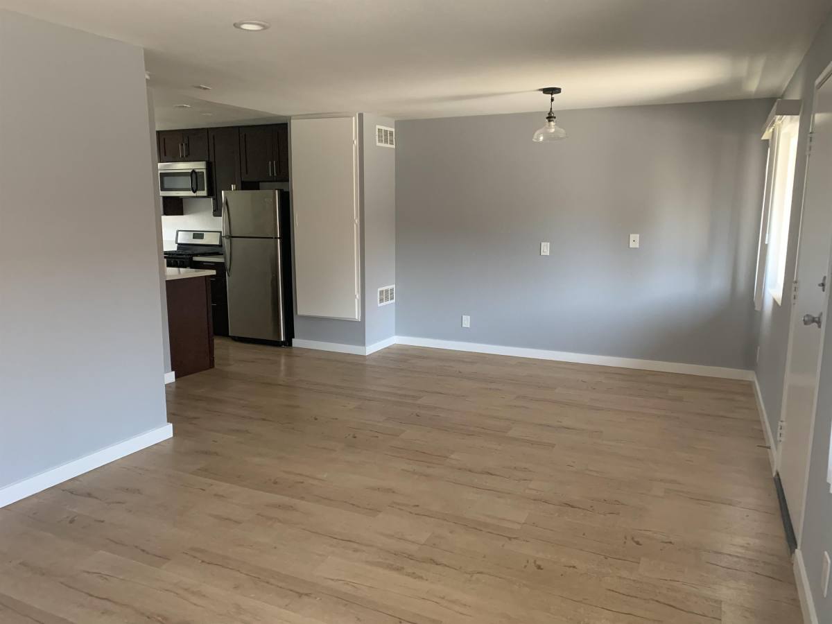 Apartment for rent at 4323 Perlita Avenue, 4317 - 4323 Perlita Ave #10, Los Angeles, CA 90039