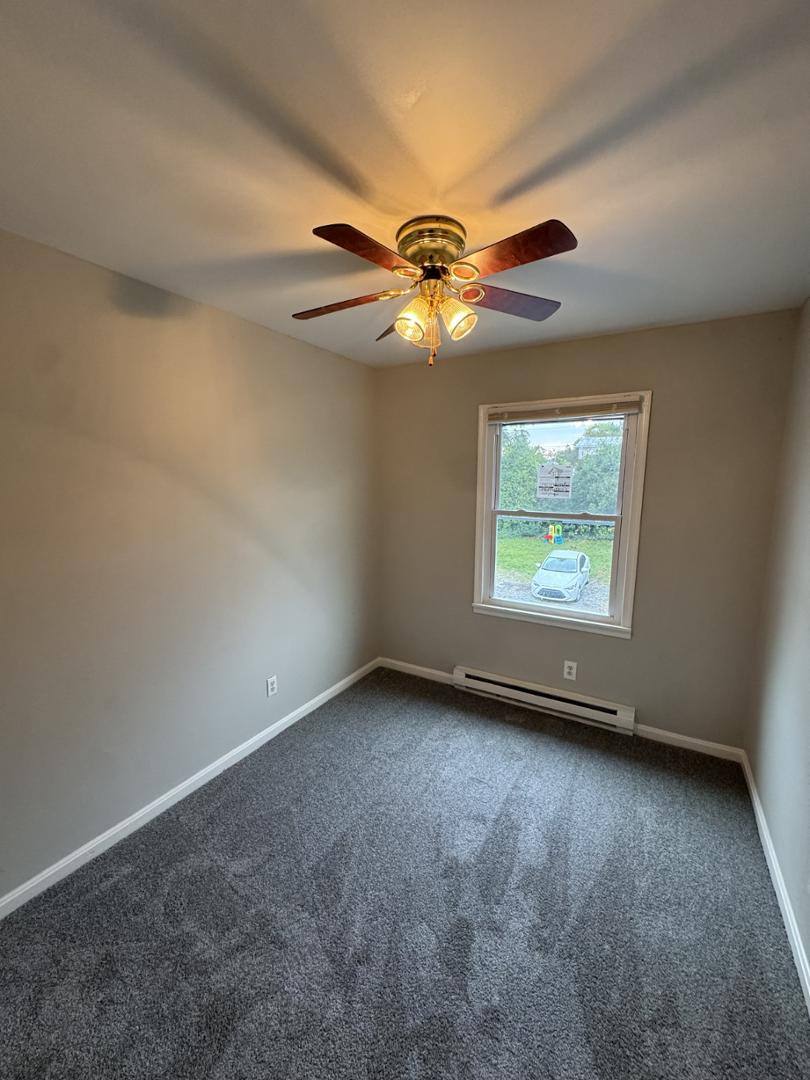 Apartment for rent at 119 Park St #8, Charles Town, WV 25414