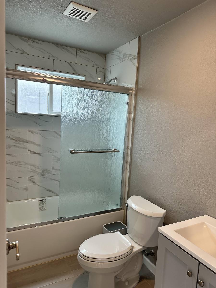 House for rent at Le Bon Park, 475 Fortuna Ave, San Leandro, CA 94577