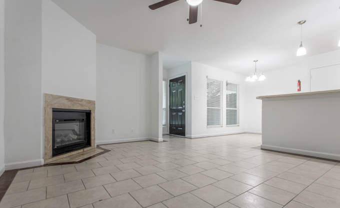 Apartment for rent at 10200 Carter Rd #2174, Houston, TX 77070