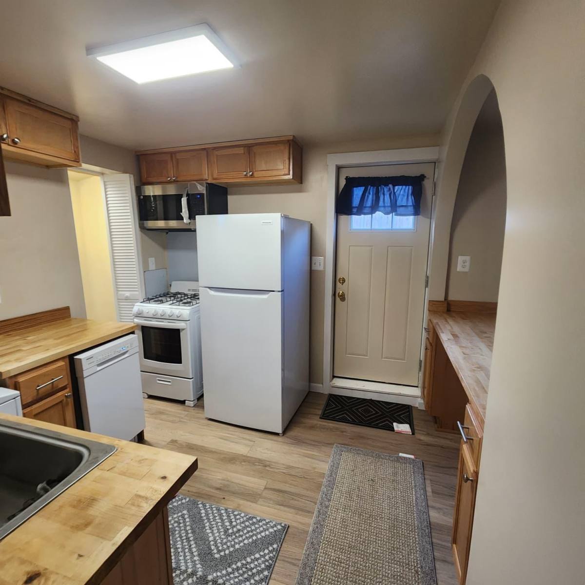 House for rent at Jacob Greasley, 6213 Frederick Rd, Catonsville, MD 21228