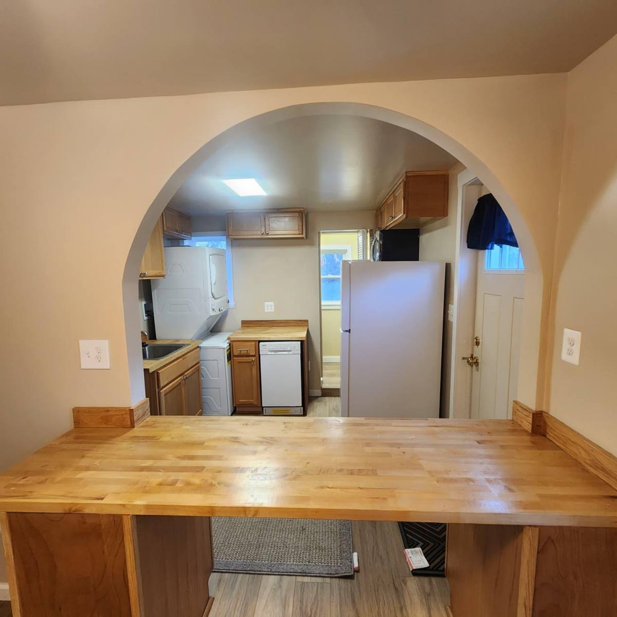 Apartment for rent at Jacob Greasley, 6213 Frederick Rd, Catonsville, MD 21228