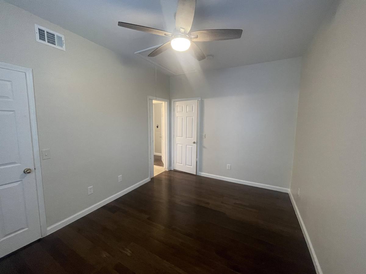Apartment for rent at 412 E #412D, Savannah, GA 31401