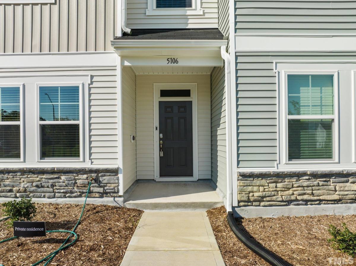 Townhouse for rent at 5106 Anamosa St, Raleigh, NC 27610