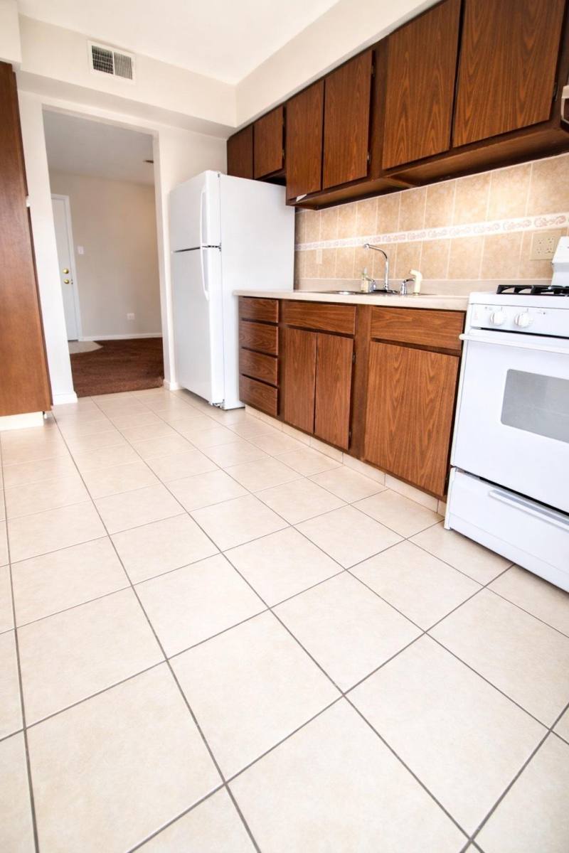 Apartment for rent at 235 W Chestnut St #140 Walnut, Washington, PA 15301