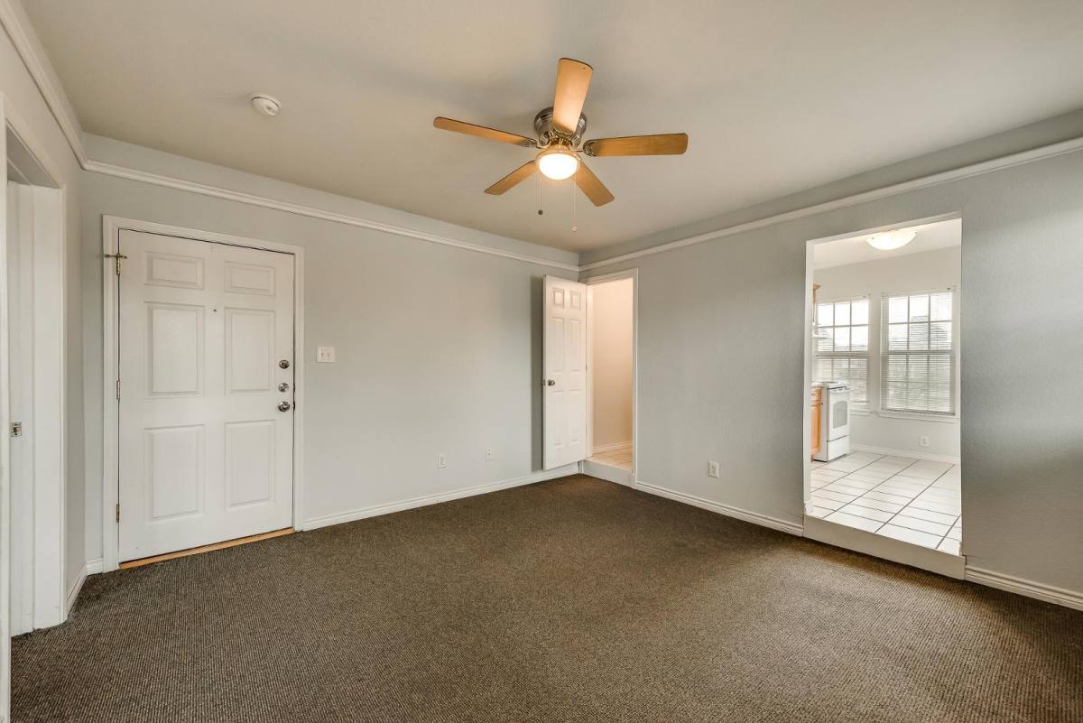 Apartment for rent at 1508 N Peak St, Dallas, TX 75204