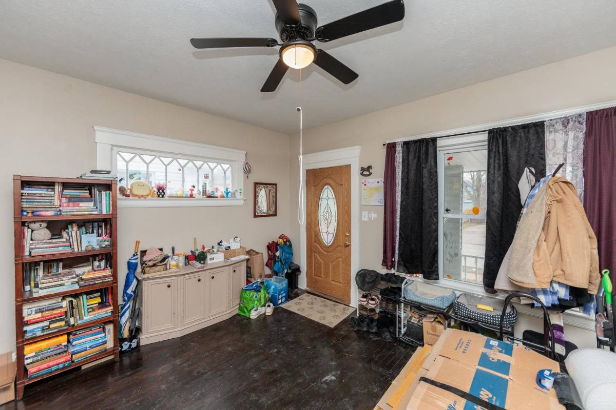 Townhouse for rent at 1446 Hopkins Ave, Lakewood, OH 44107