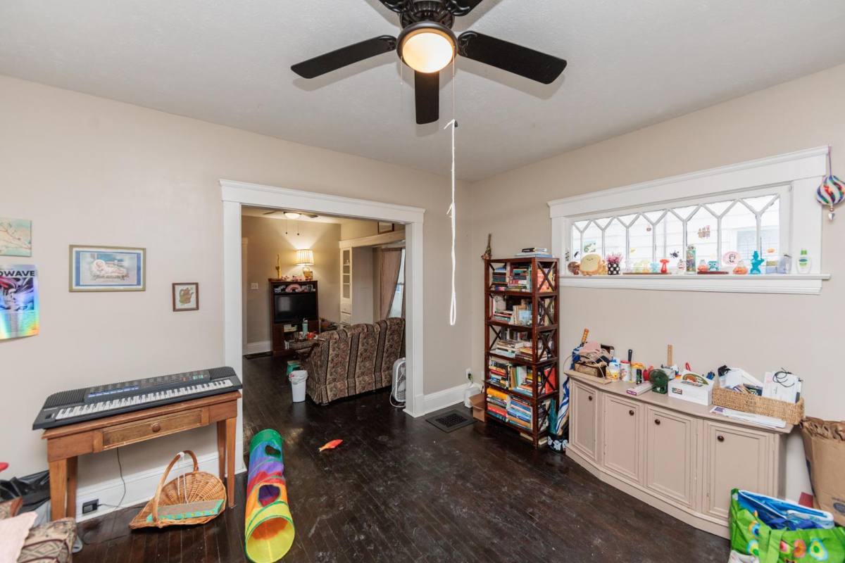 Townhouse for rent at 1446 Hopkins Ave, Lakewood, OH 44107