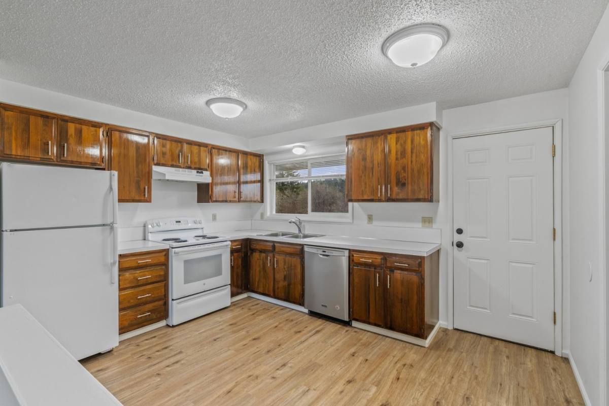 Apartment for rent at 1200 W Huntley St #1203, Aberdeen, WA 98520