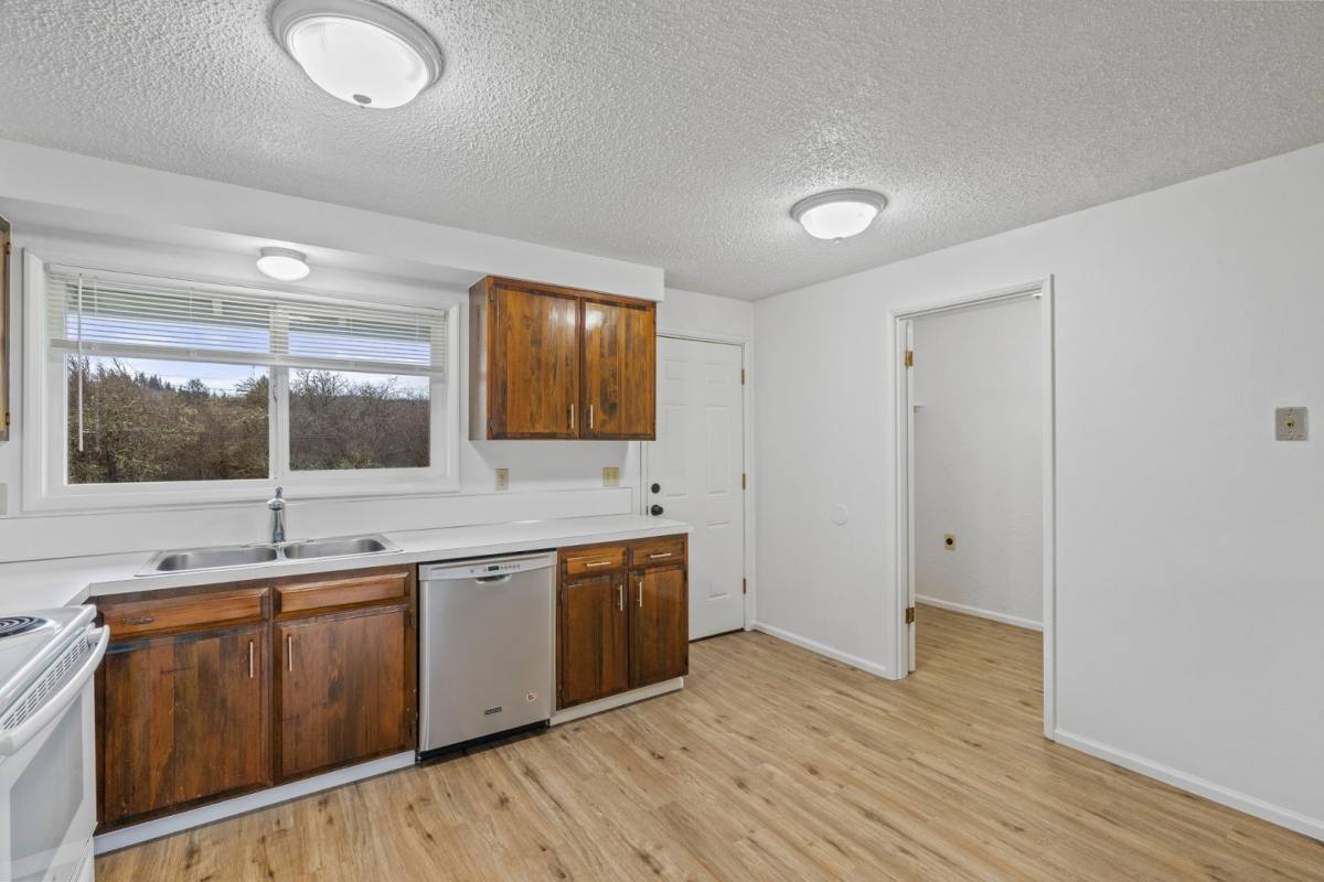 Apartment for rent at 1200 W Huntley St #1203, Aberdeen, WA 98520
