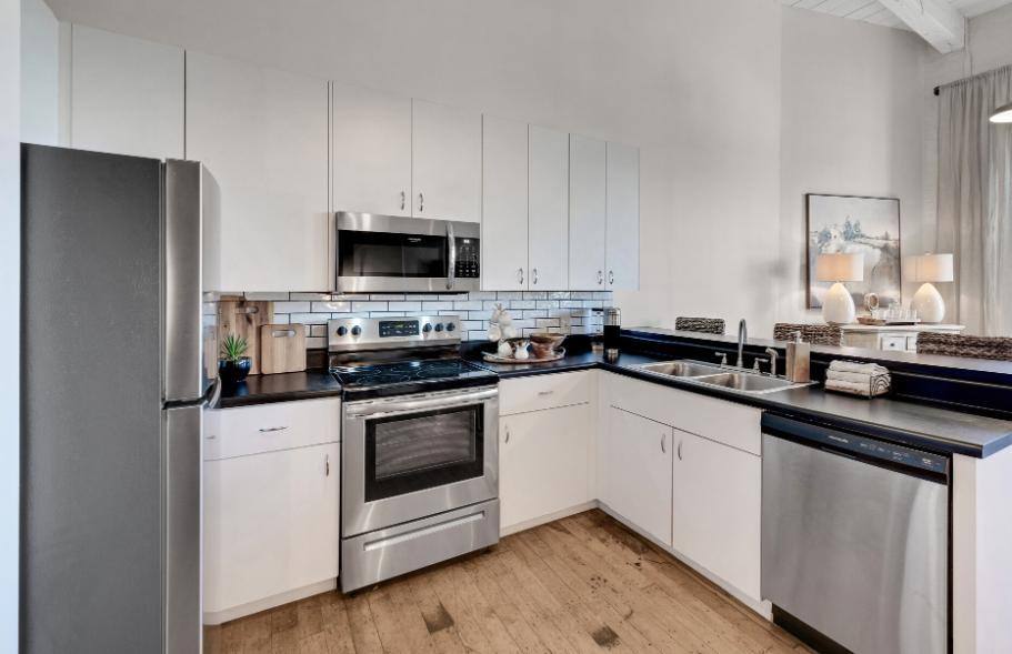 Apartment for rent at 1450 Greene St, Augusta, GA 30901
