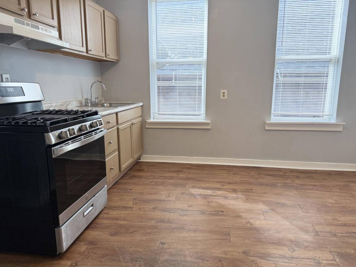 Apartment for rent at 8833 S Exchange Ave, Chicago, IL 60617
