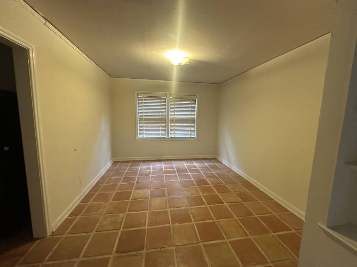 Apartment for rent at 1928 N Blvd #1, Houston, TX 77098