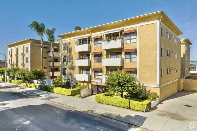 Apartment for rent at 17859 Margate St #202, Encino, CA 91316