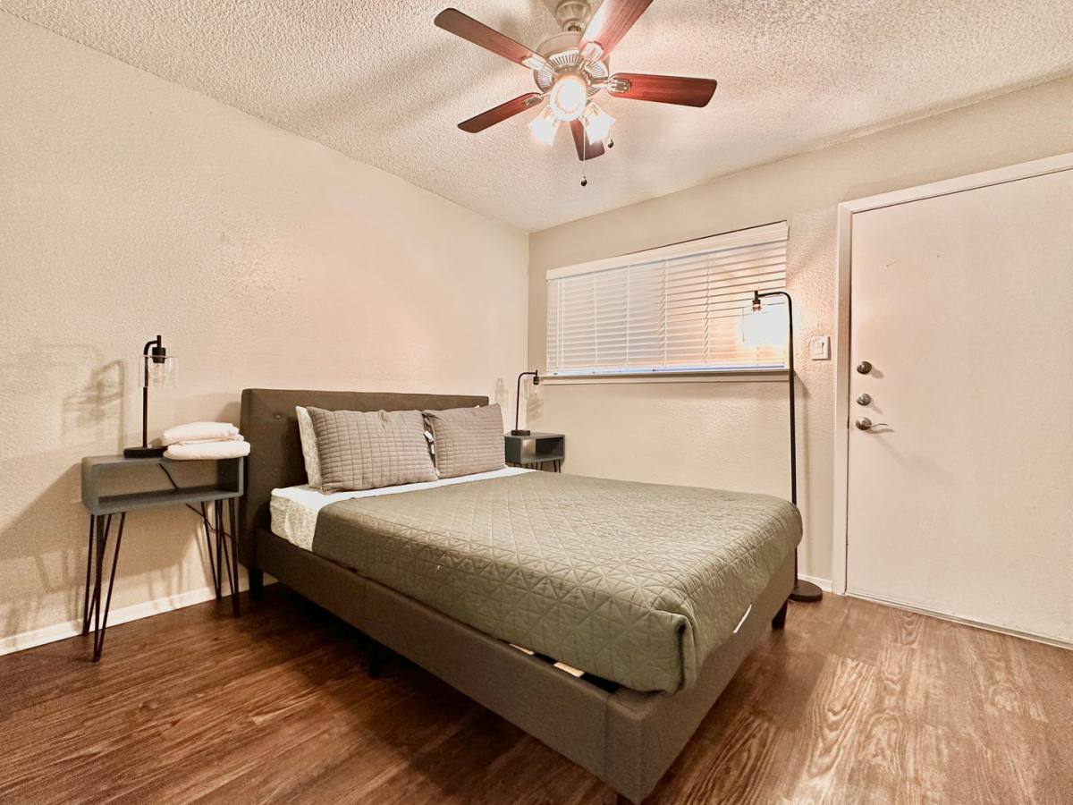Apartment for rent at 2801 Hemphill Park, Austin, TX 78705
