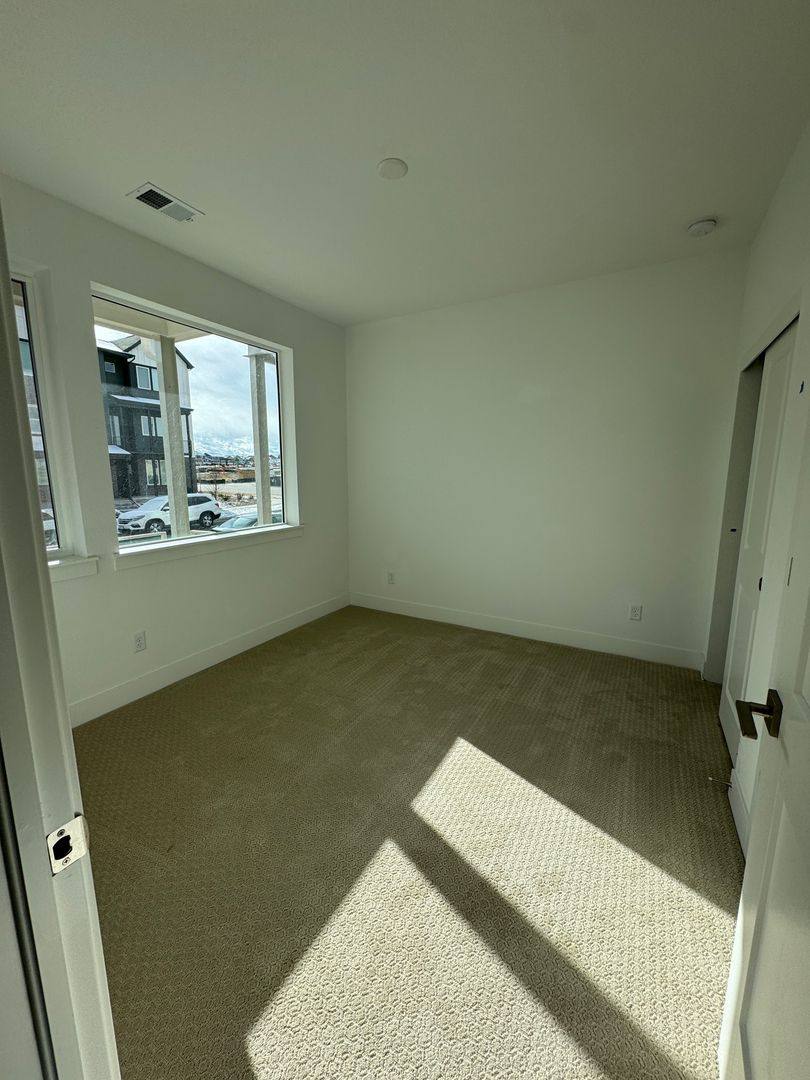 Townhouse for rent at 689 Saddle Dr, Erie, CO 80516