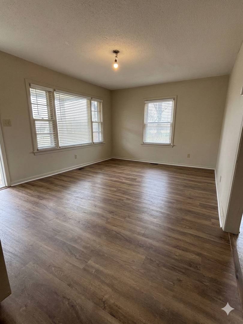 House for rent at 68 Monroe Ave, Jackson, TN 38301