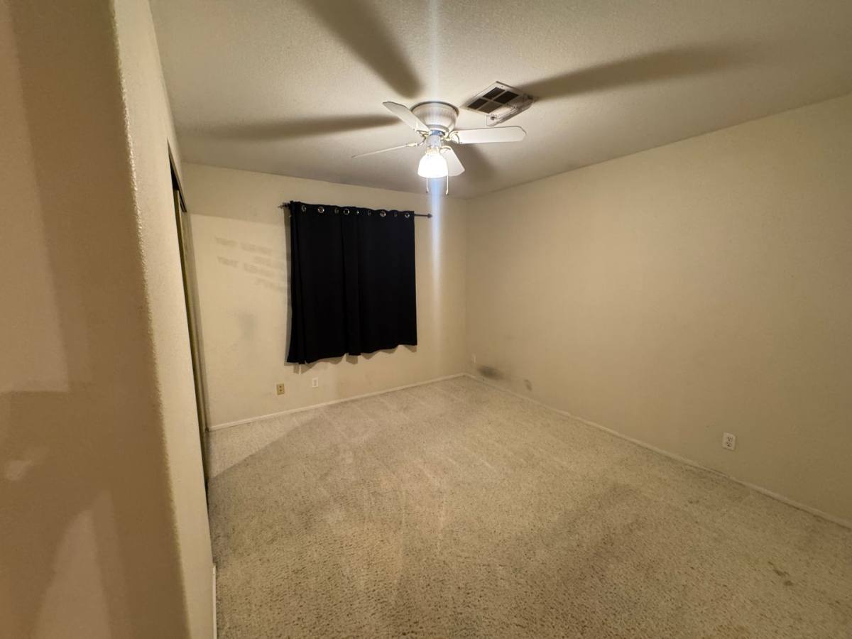 Condo for rent at 8410 Eldora, Las Vegas, NV 89117