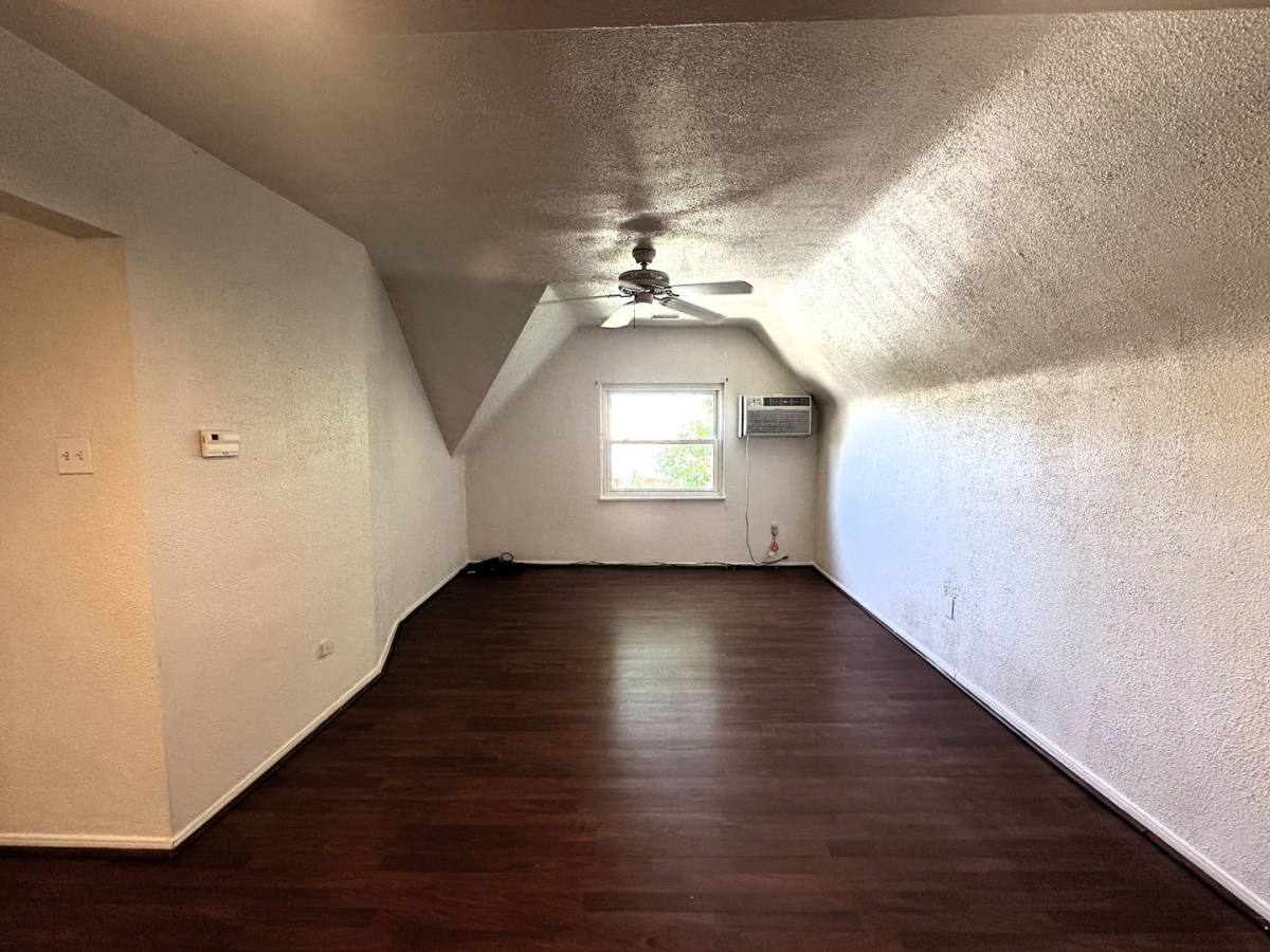 Townhouse for rent at 245 Amber St, Pittsburgh, PA 15206