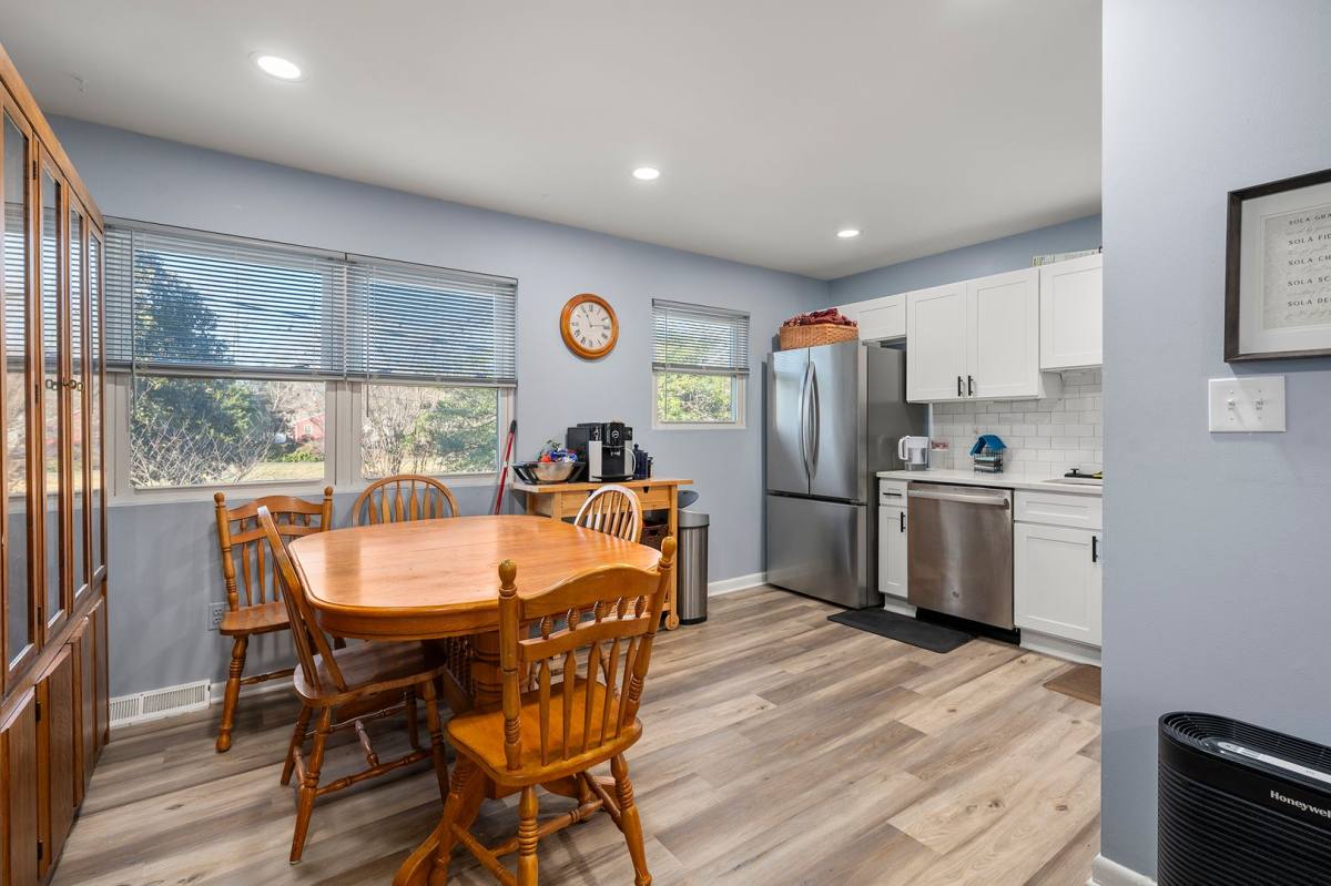 House for rent at 328 Benfield Rd, Severna Park, MD 21146