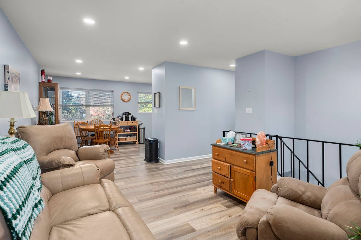 House for rent at 328 Benfield Rd, Severna Park, MD 21146