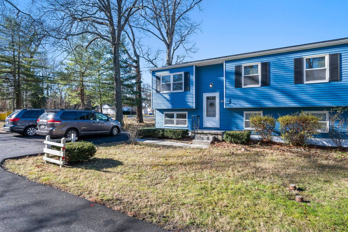 House for rent at 328 Benfield Rd, Severna Park, MD 21146