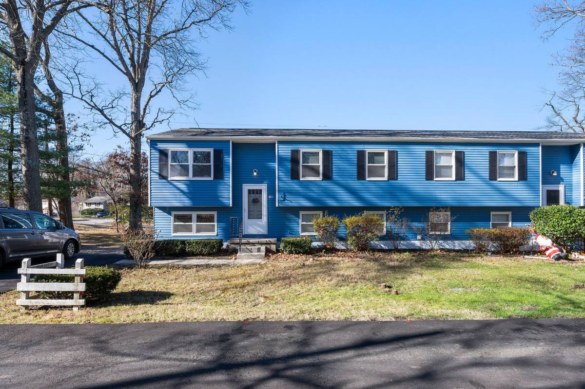 House for rent at 328 Benfield Rd, Severna Park, MD 21146