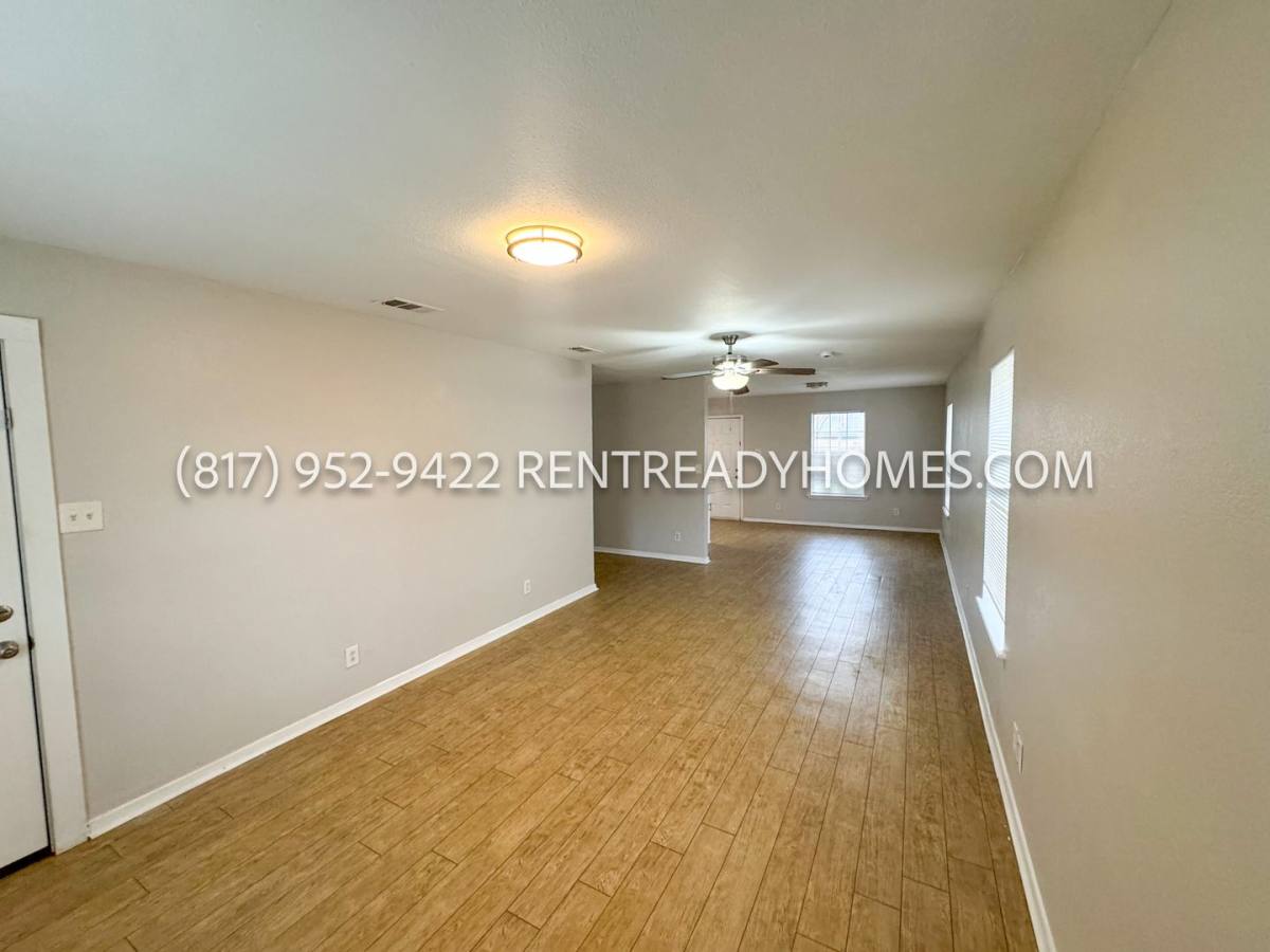 House for rent at 349 Bass Rd, Rockwall, TX 75032