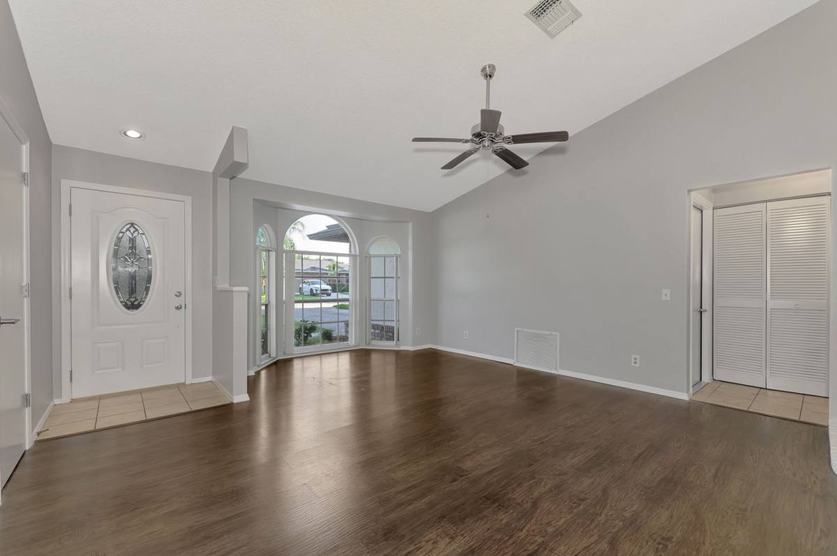 House for rent at 3026 Grafton St, Sarasota, FL 34231