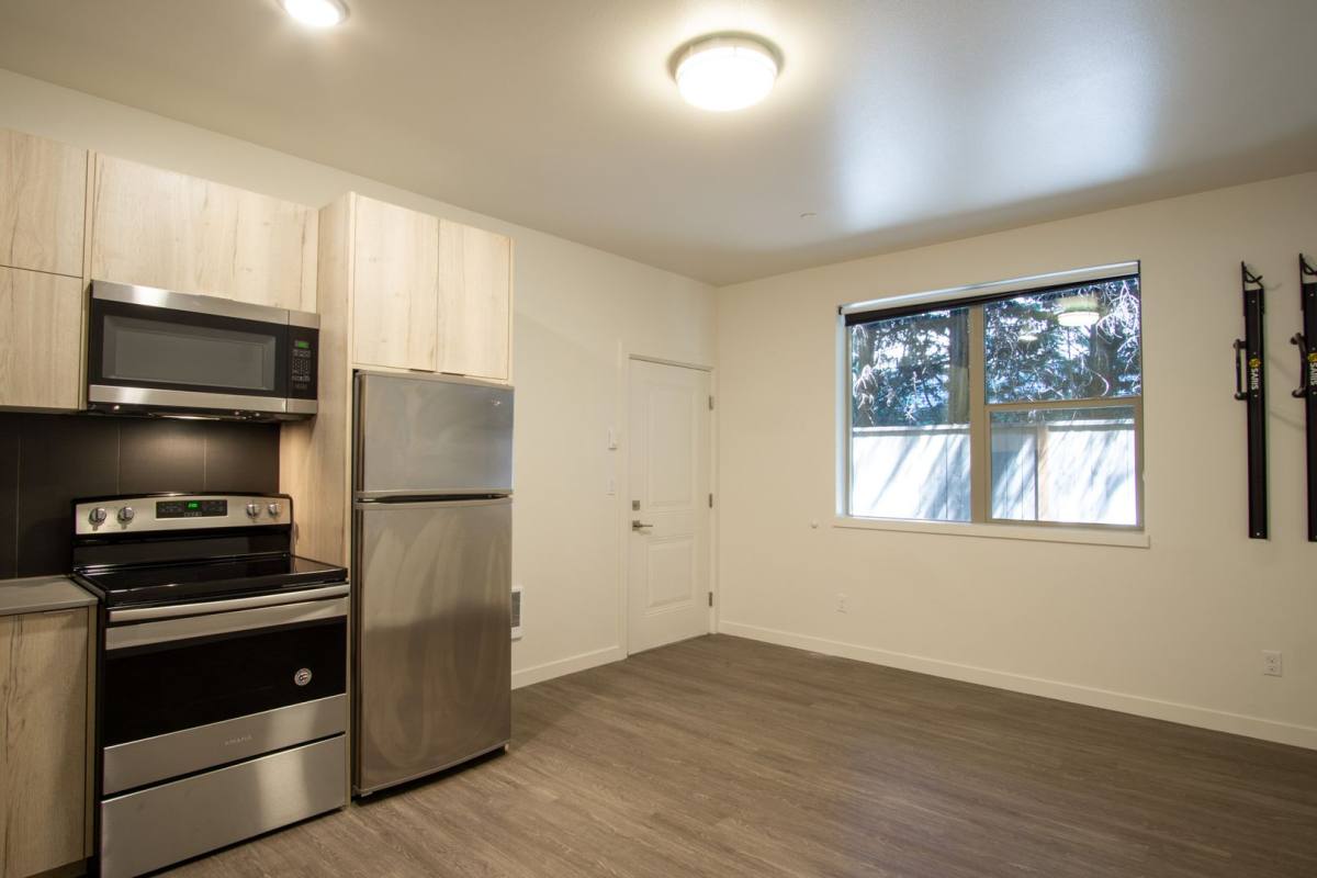 Apartment for rent at 1616 SE Insley St, Portland, OR 97202