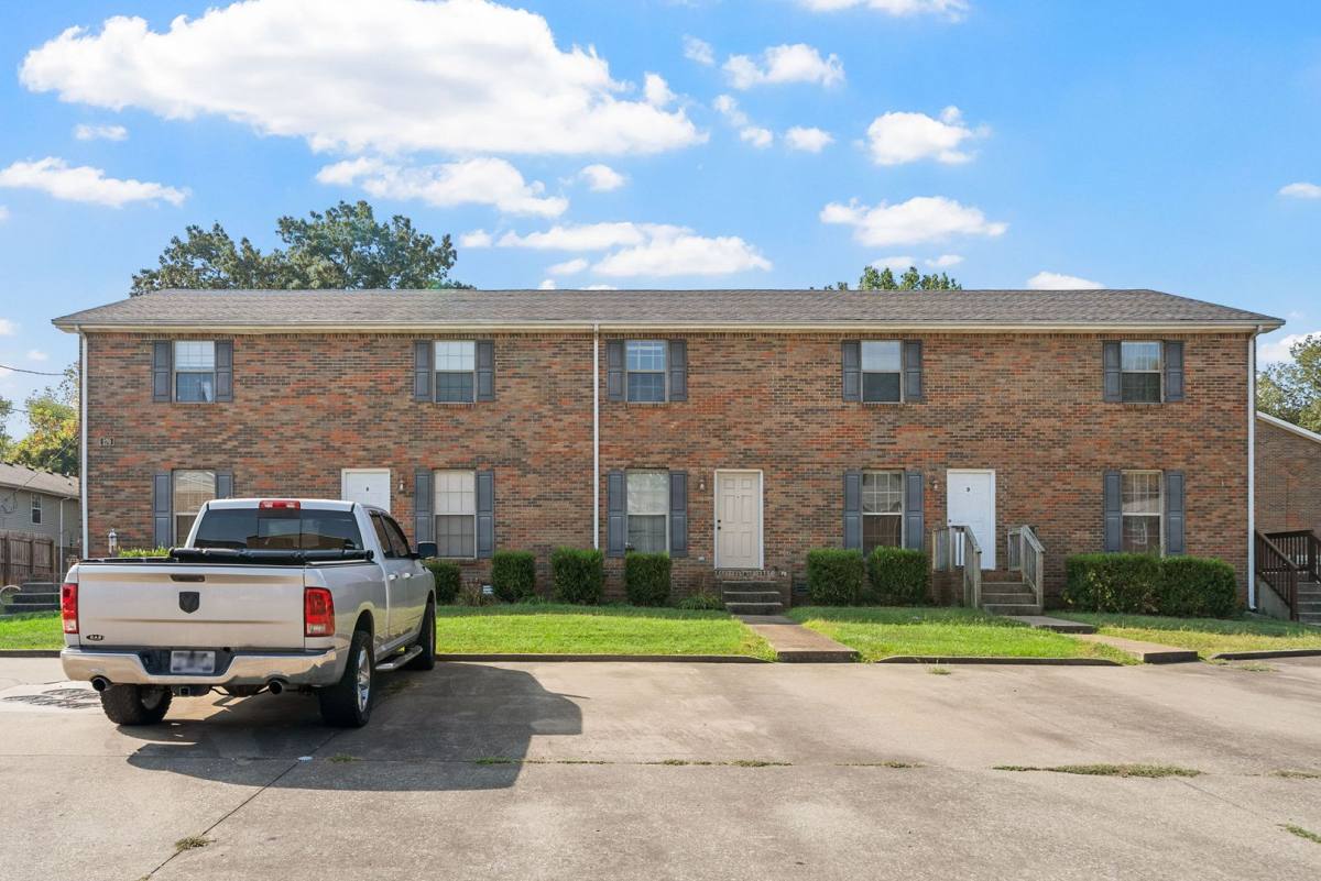 Apartment for rent at 240 Winters Court, Clarksville, TN 37043